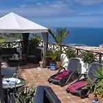 In Style With Sea View 아파트 *